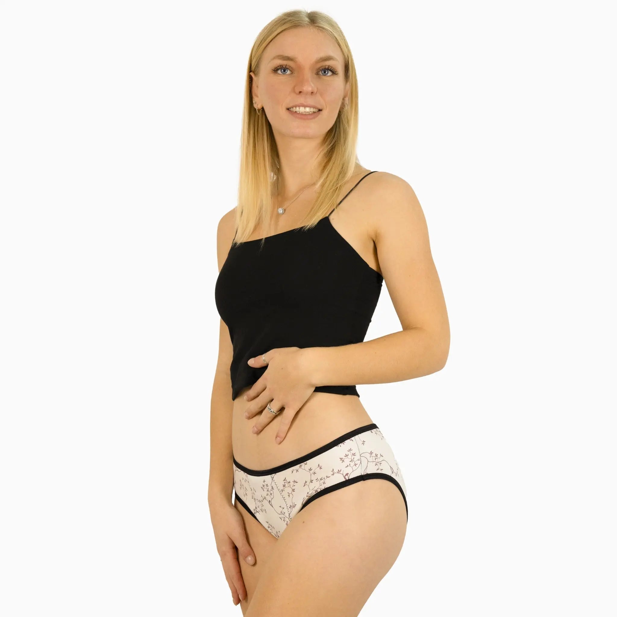 Modèle Daya culotte menstruelle Grandes Tailles%shop name%%product variant%